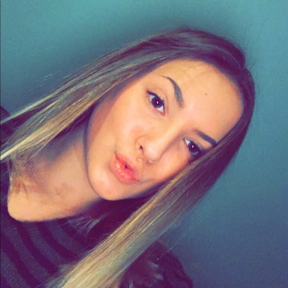 chloecourinos